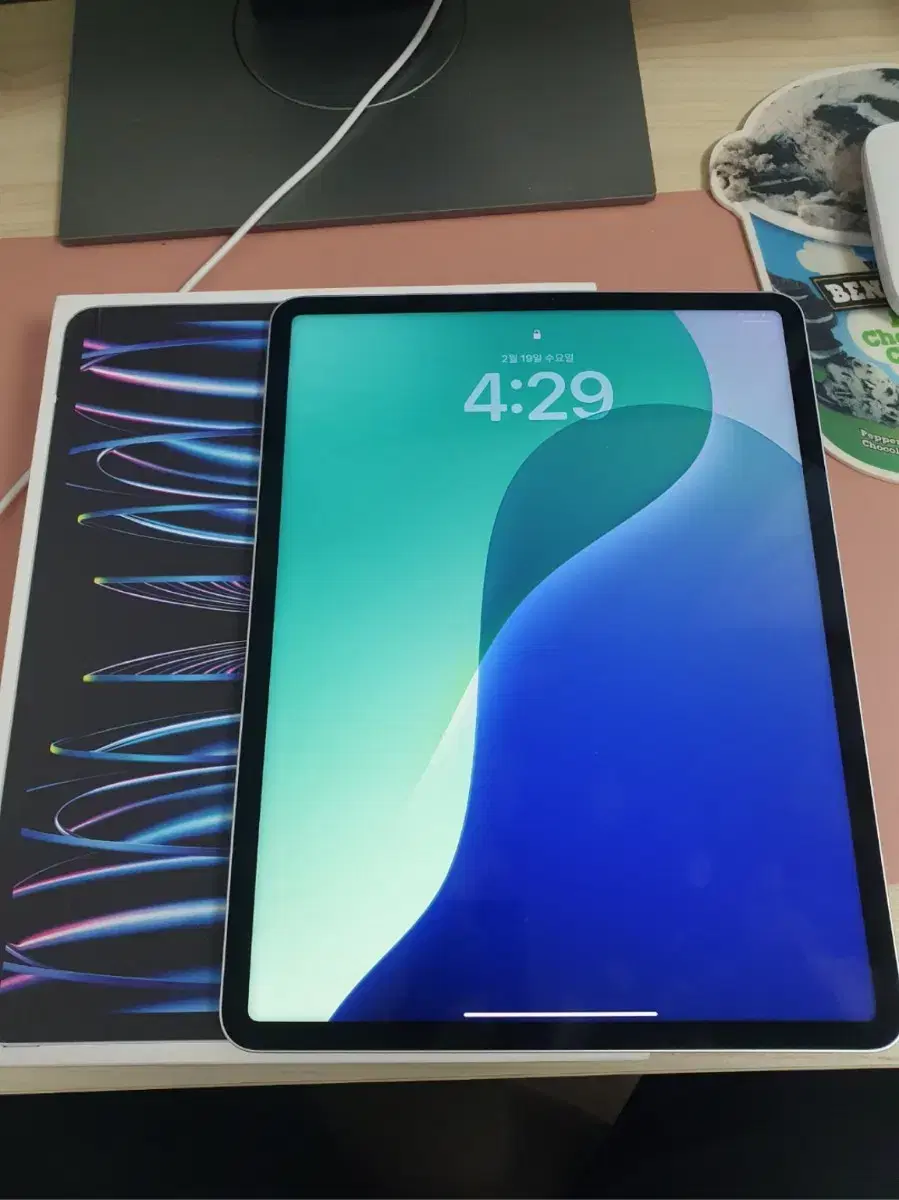 iPad Pro 12.9-inch 6th generation m2 256 Wi-Fi