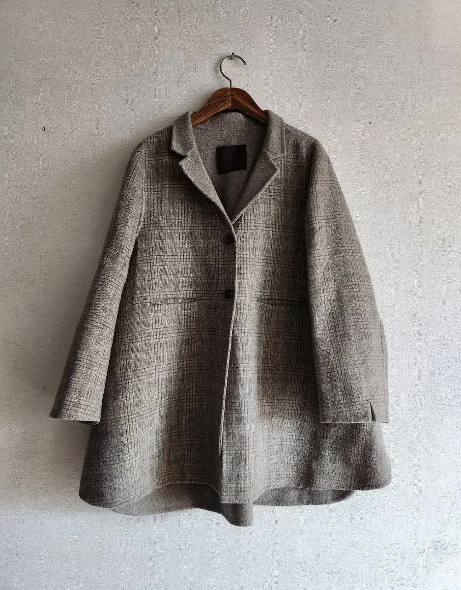 Check the quality of the product Cute handmade wool jacket