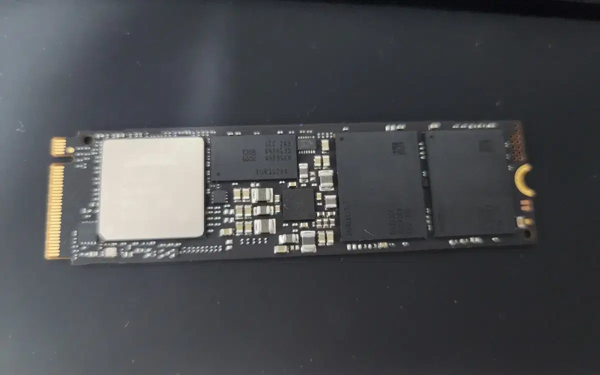 삼성 Pm9a1 256GB M.2 SSD