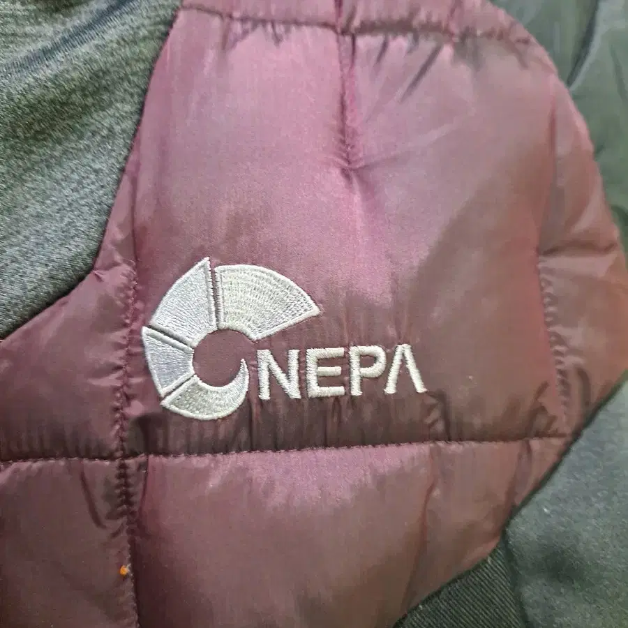 NEPA 여 거위솜털 경량 패딩 새옷수준