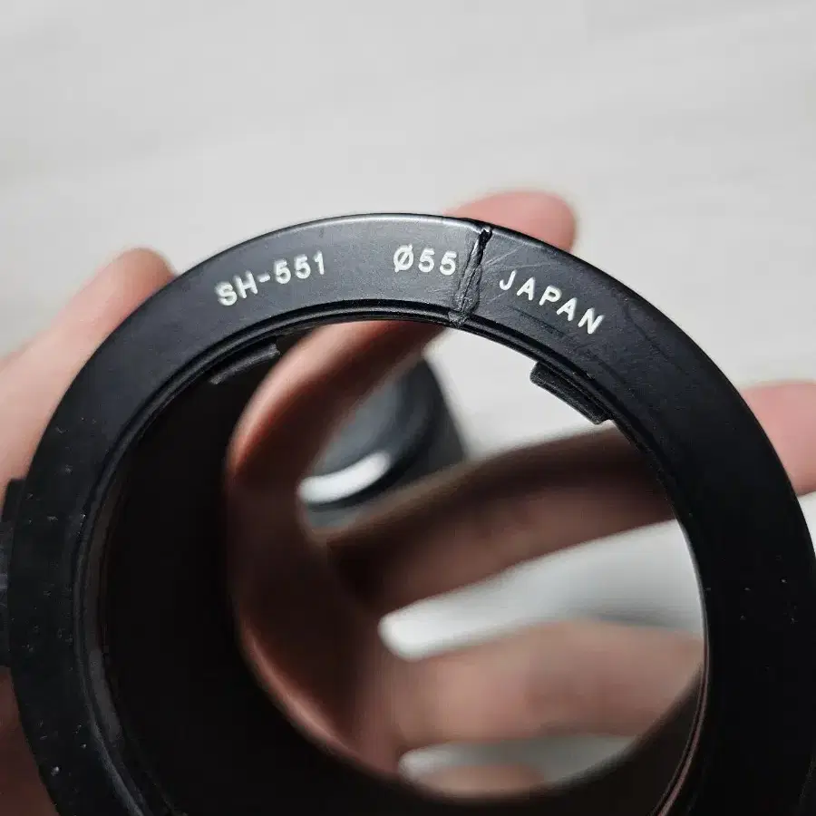 Tokina at-x 90mm f2.5 macro