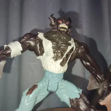 BATMAN/LEGENDS OF THE DARKNIGHT MAN-BAT