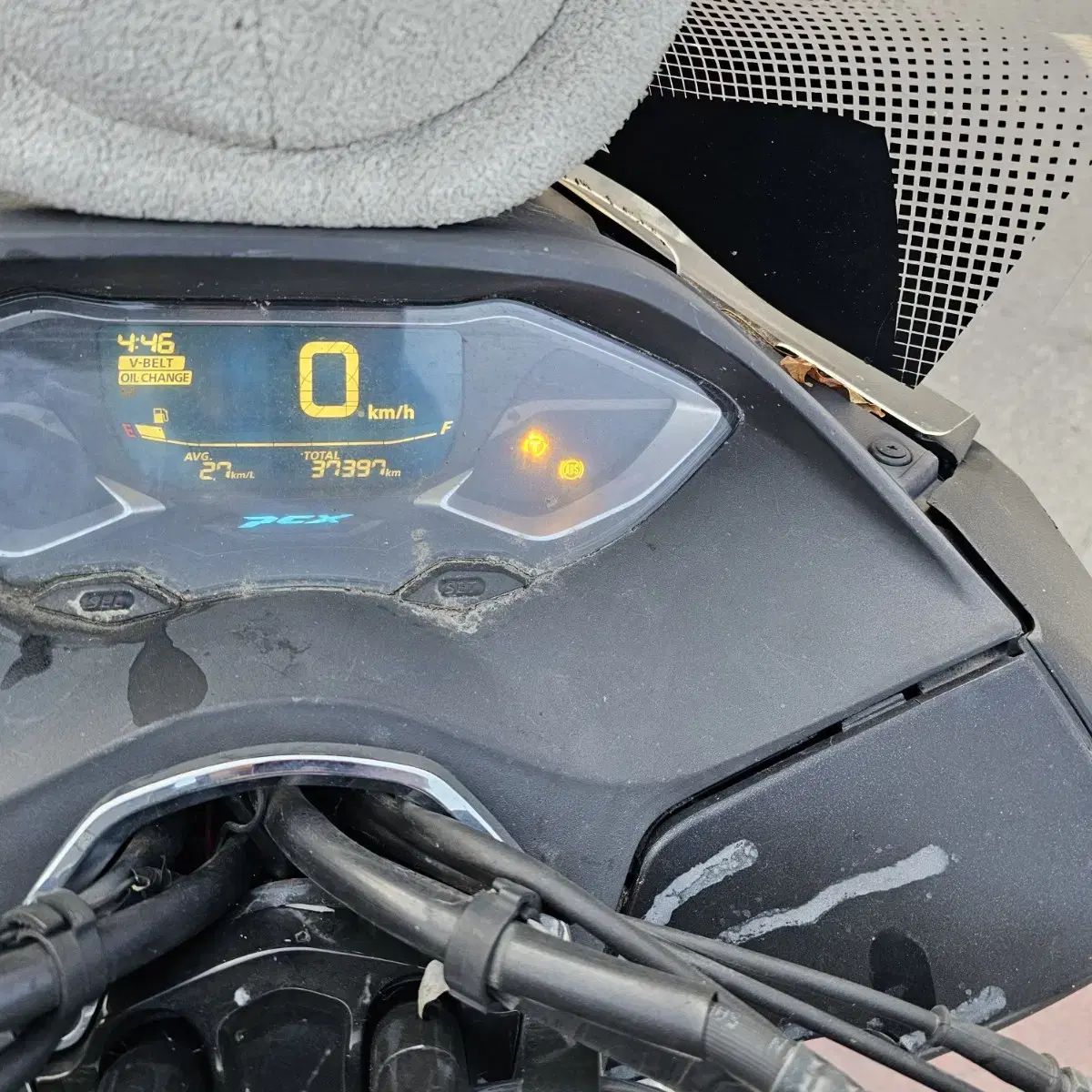 Pcx125 21년식 ABS 3만km 210만원 싸게 판매합니다! r3