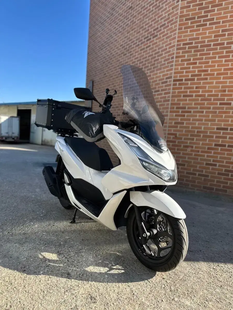 혼다 PCX125 23년식 72@@KM 깔끔한 차량 판매