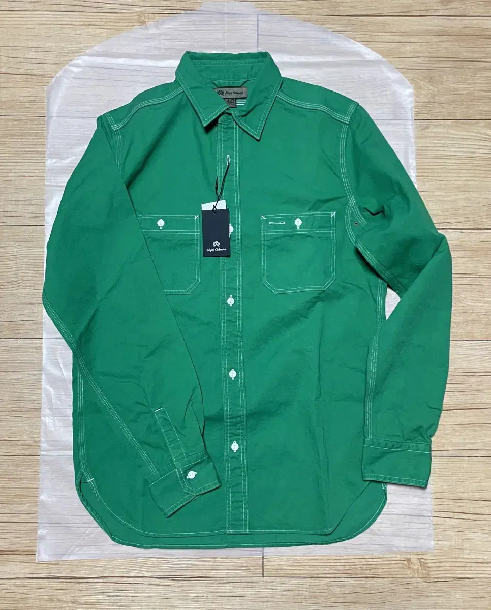 Nigel Carbon Medical Shirt 46