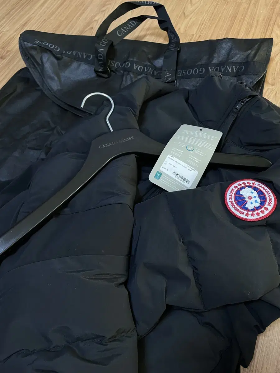 캐나다구스 manteau 패딩 L