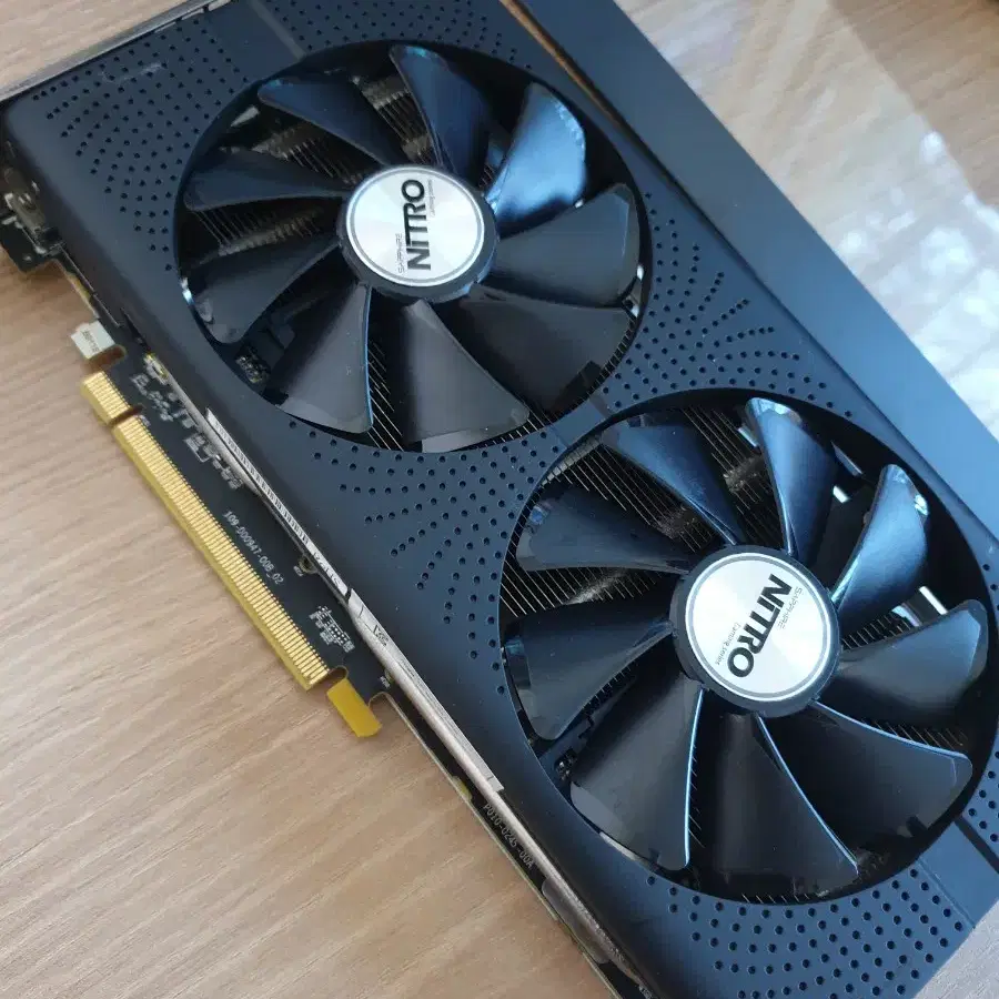 Sapphire RX 480 Nitro+ 8gb 그래픽카드