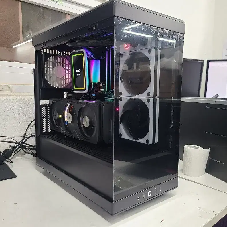 9800x3d 4070ti super 완전 새 본체 팝니다