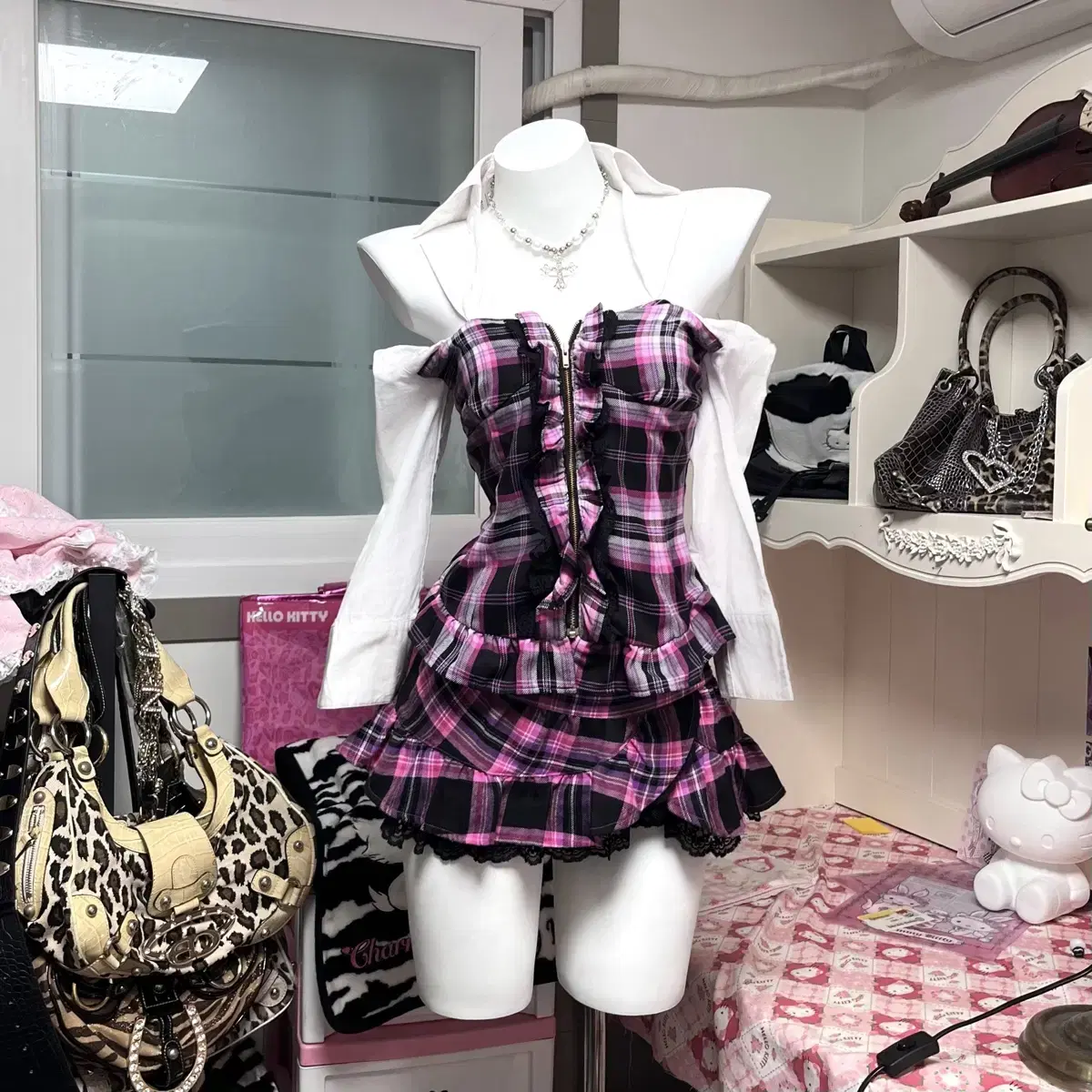 MA*RS MAZ Hime Romantic Girl black pink White Checked Collar