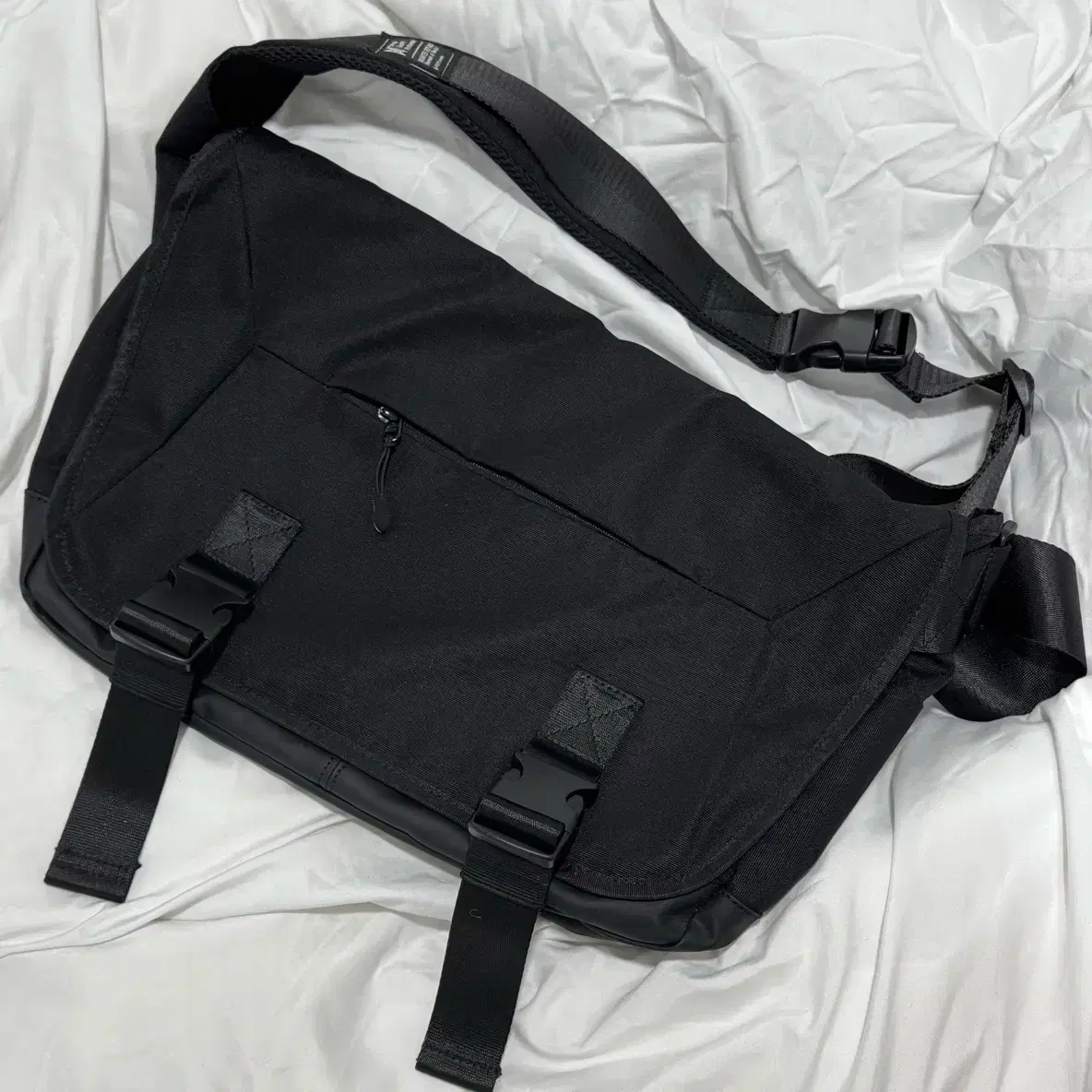 Monster Republic Messenger Bag jeno Son Min-soo Cross Bag on
