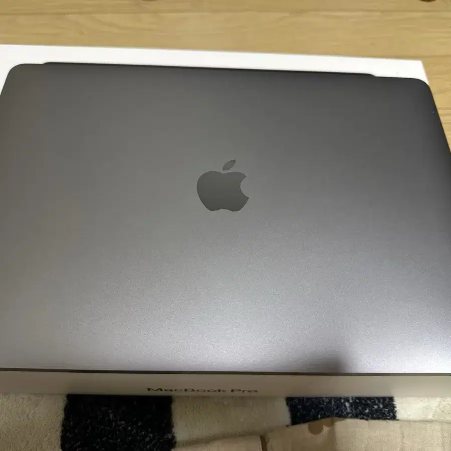 맥북프로 MacBook Pro 13-inch, M1, 2020