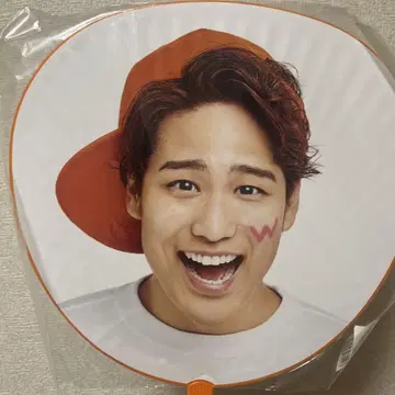AKITO KIRIYAMA 부채