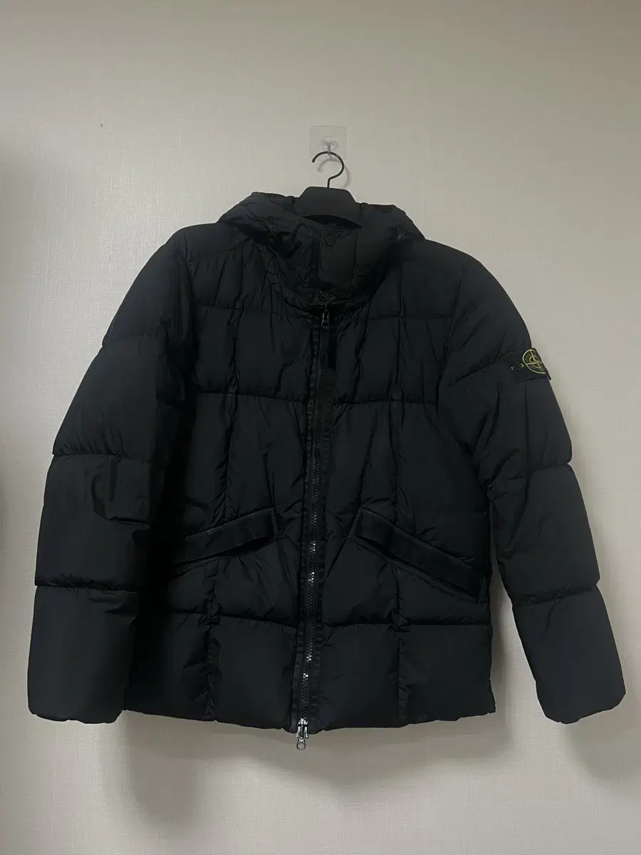 [L] 스톤아일랜드 19fw 크링클랩스 패딩