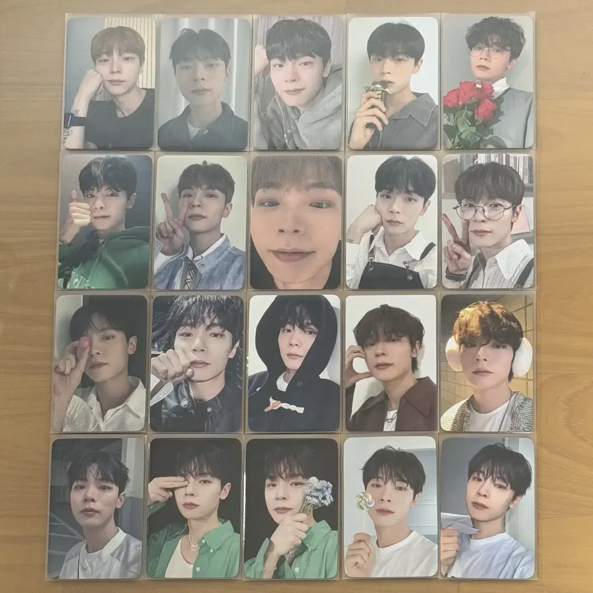 Lucy shin yechan photocard unreleased photocard WTS