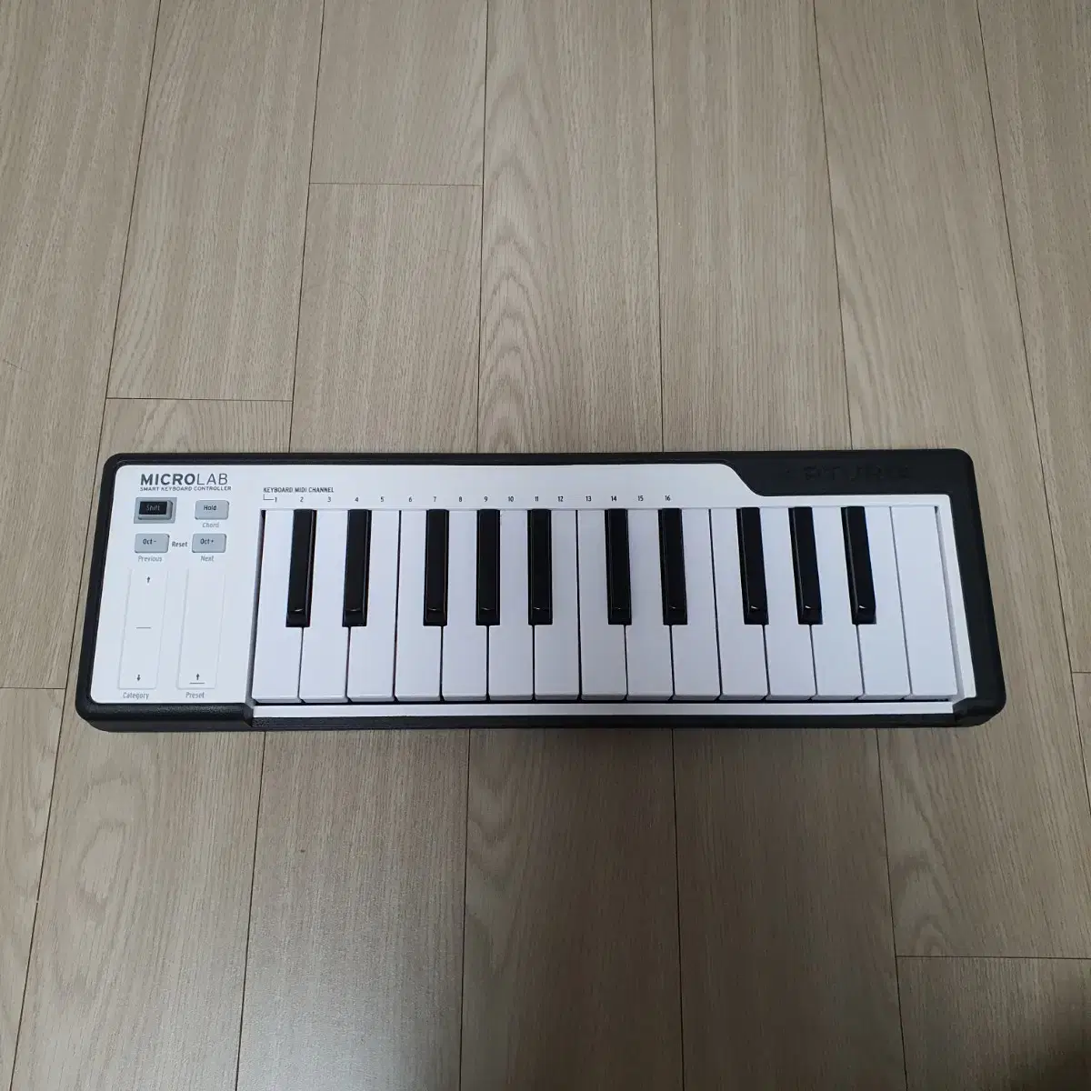 Arturia MicroLab 25key Controller