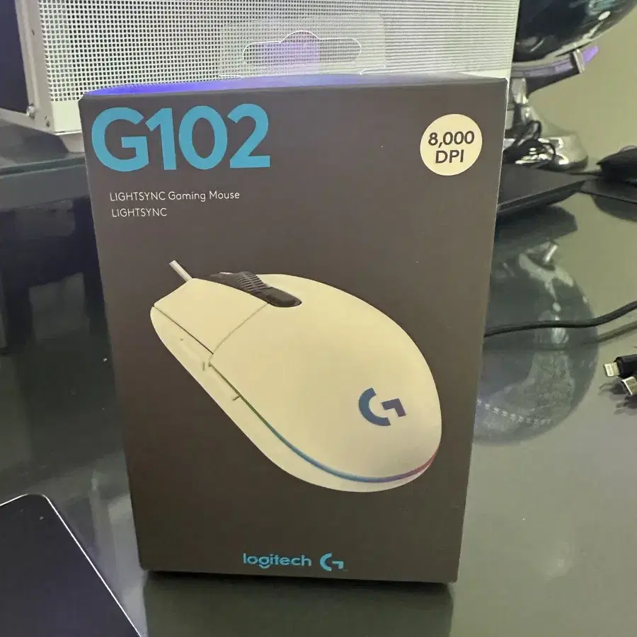 (미개봉) 로지텍 G102 화이트 팝니다