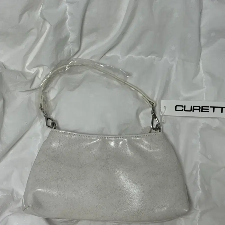 C BELTED HOBO MINI BAG_WHITE