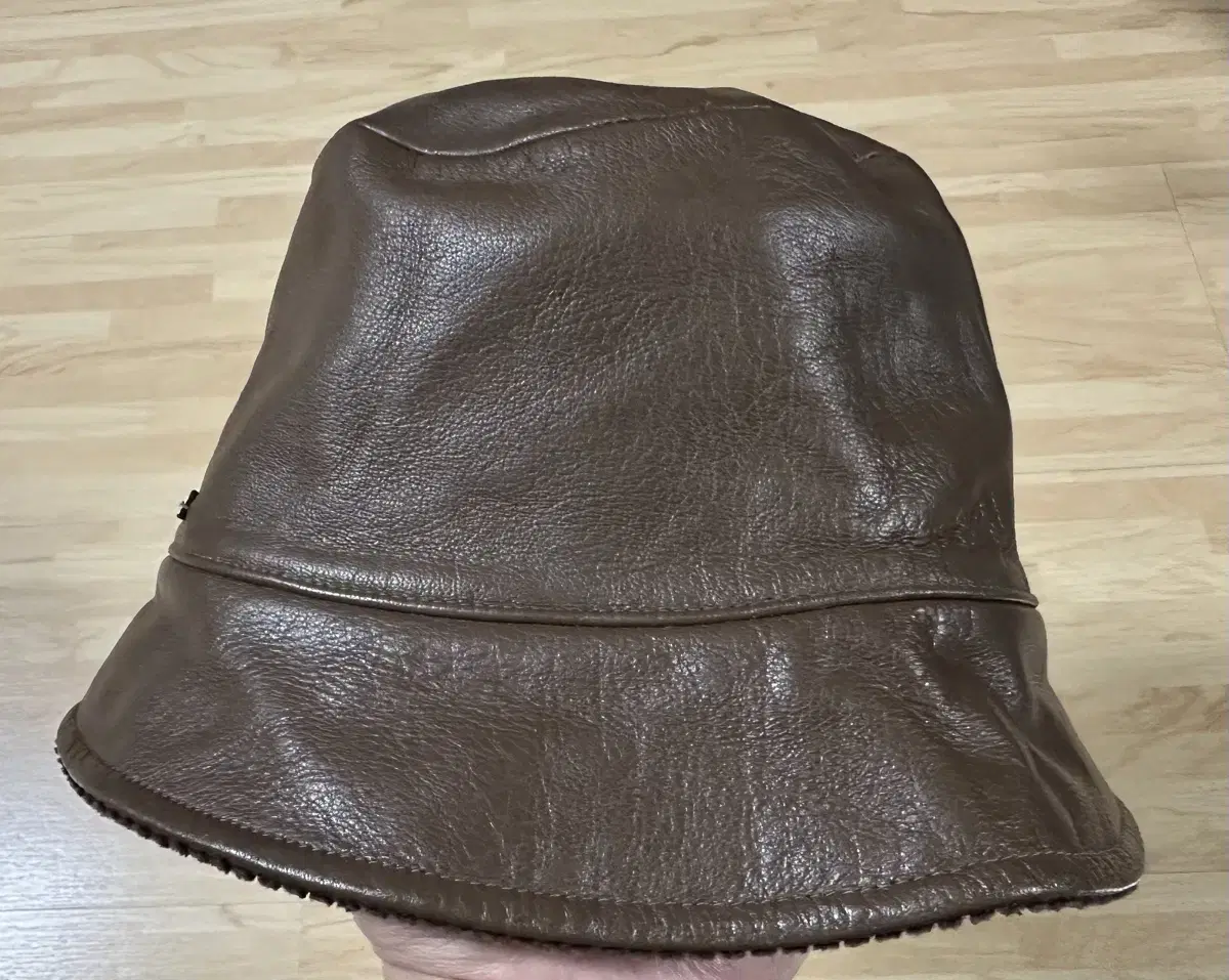 Women's Sheepskin Corduroy Reversible Bucket Hat Brown