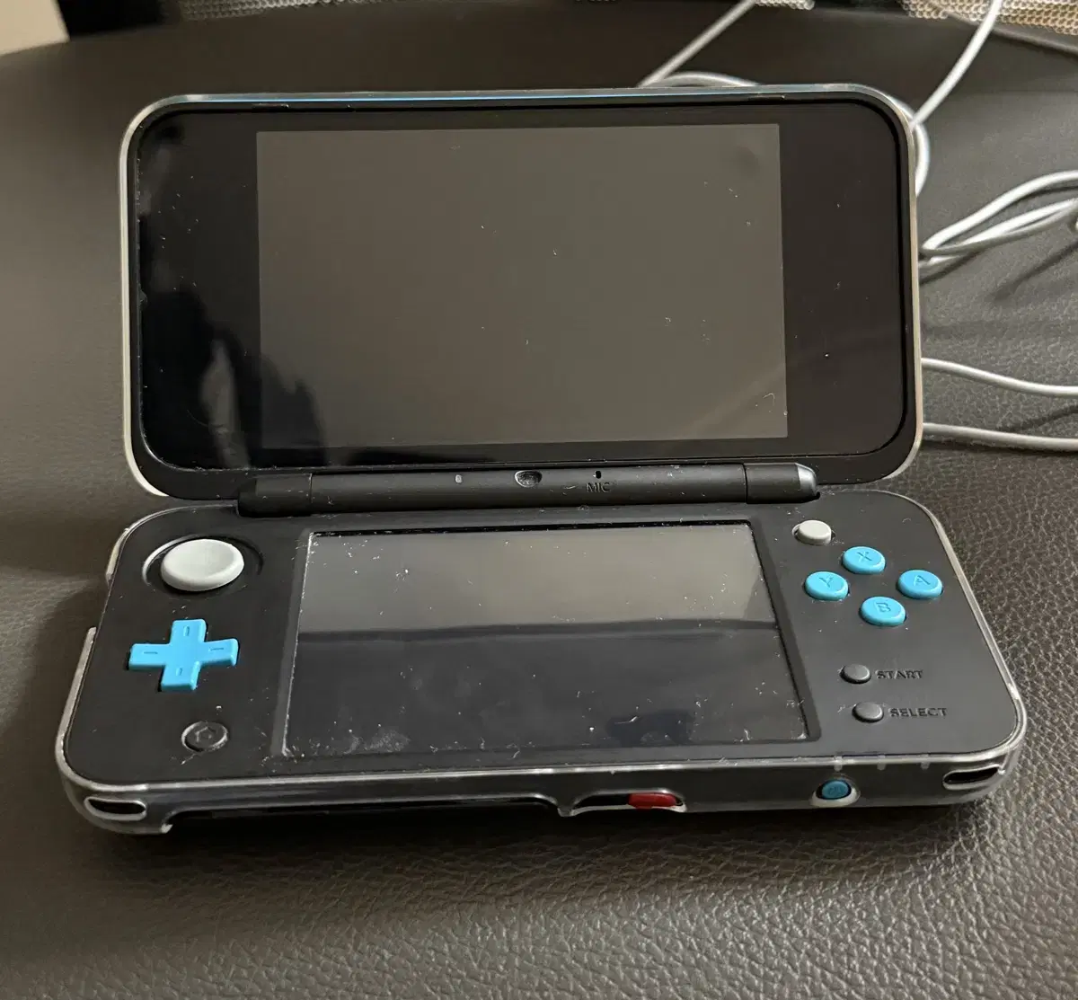 뉴 닌텐도 2DSXL 터콰이즈컬러