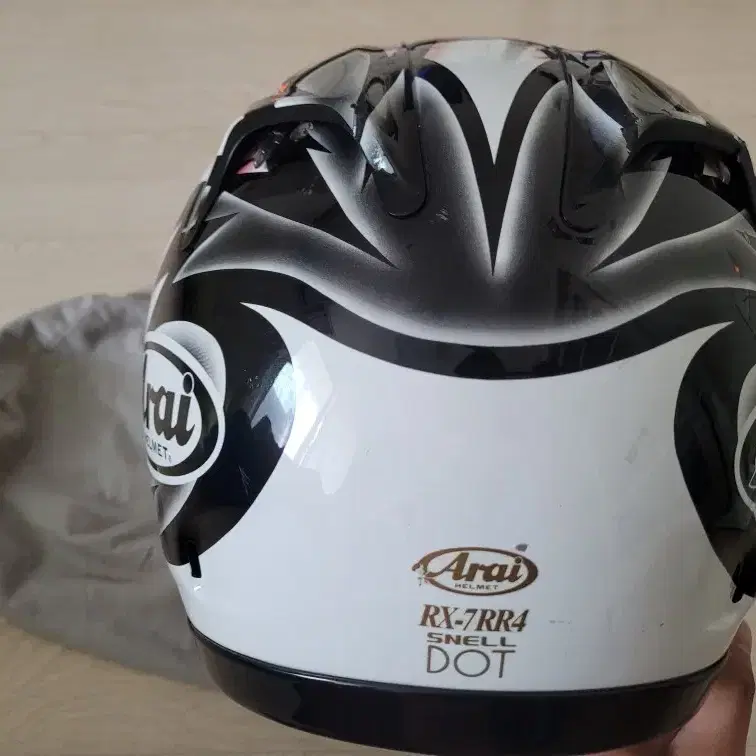 ARAI 아라이 RX7 RR4 콜린에드워드 레드 판매해요