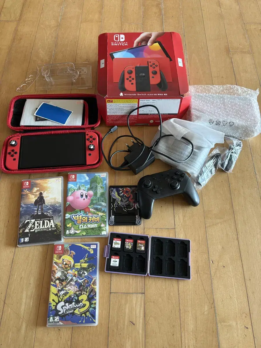 Nintendo Switch OLED Mario Red Full Box