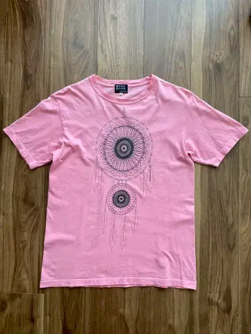 TAKEO KIKUCHI 다케오 키쿠치 드림 포수 프린트 티셔츠