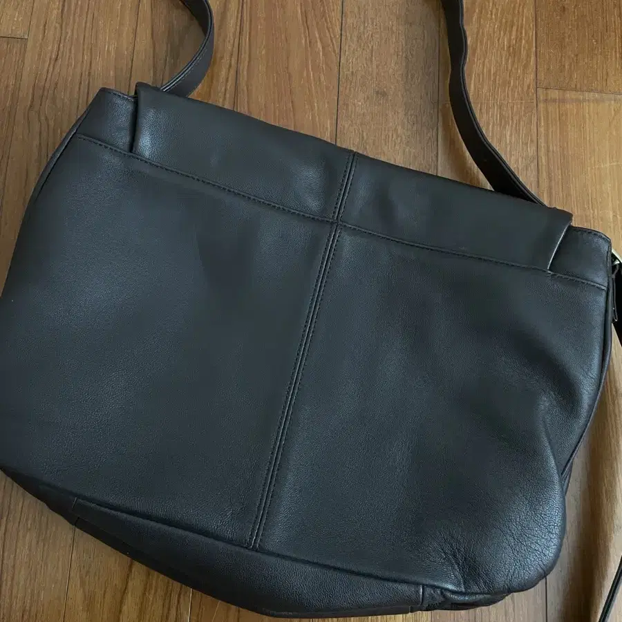 유르트 슈빌shoebill bag 브라운