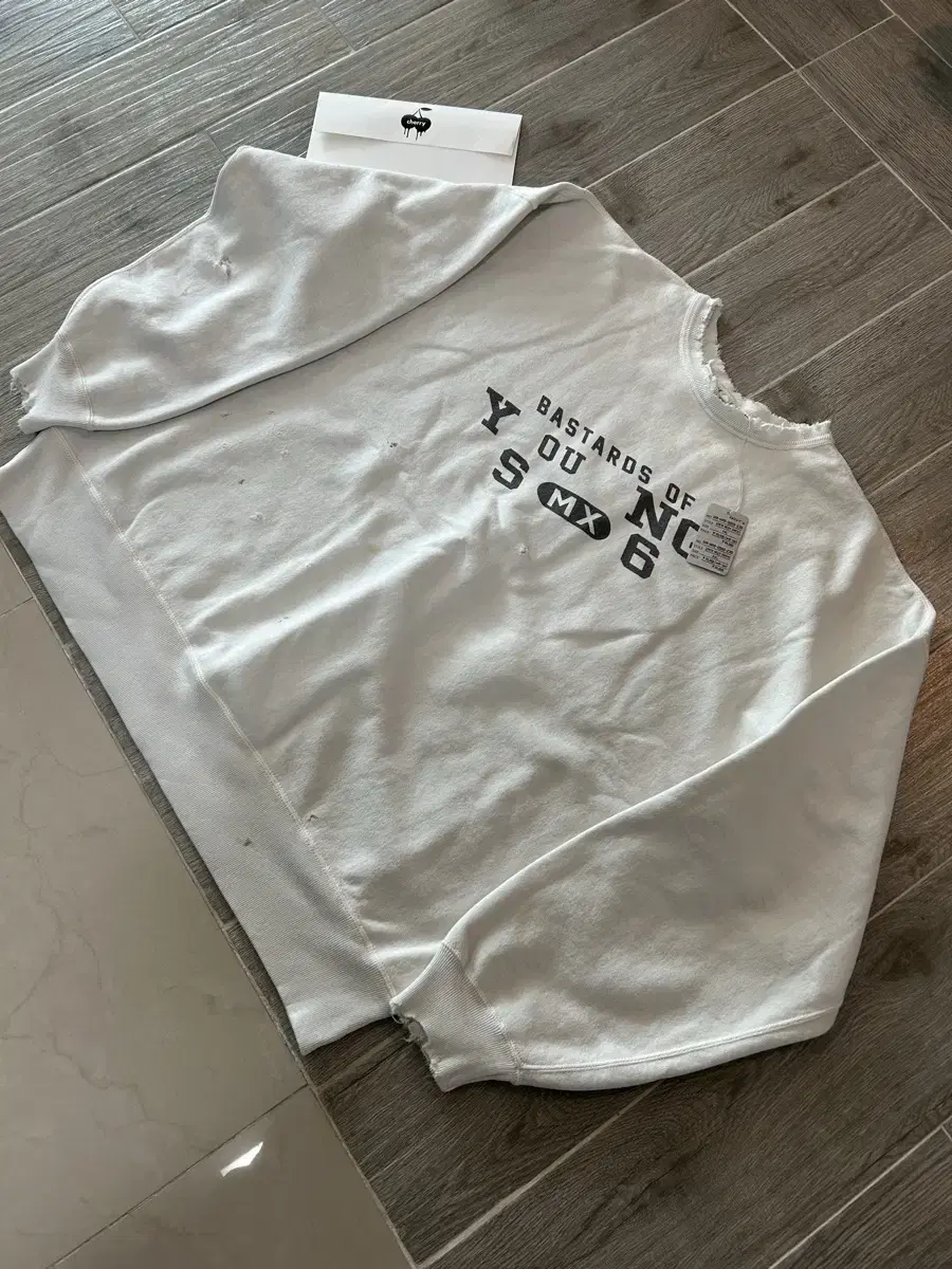 세인트 미카엘 berberjin 크루넥 xxl 새상품 판매
