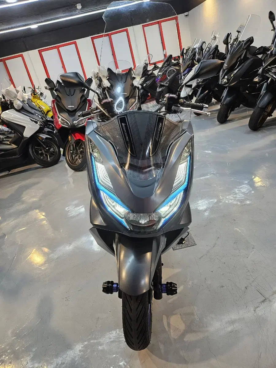 혼다 PCX125ABS 21년식 판매합니다