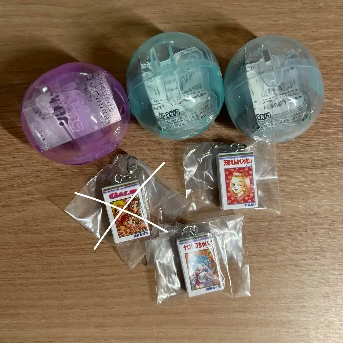 Ribbon Comics 70th Anniversary Mejirushi Gacha wts Red Riding Hood Chacha Not an Angel