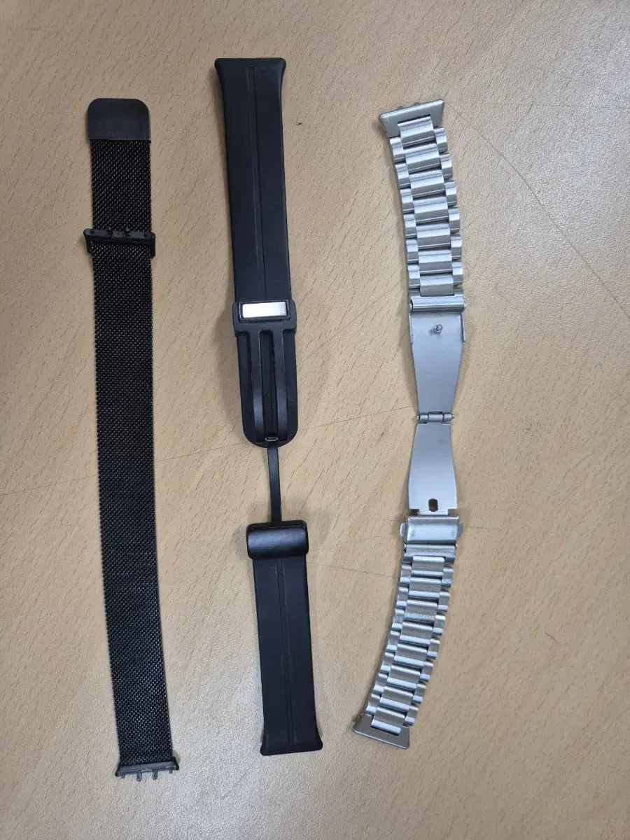 Galaxy Fit3 strap for sale