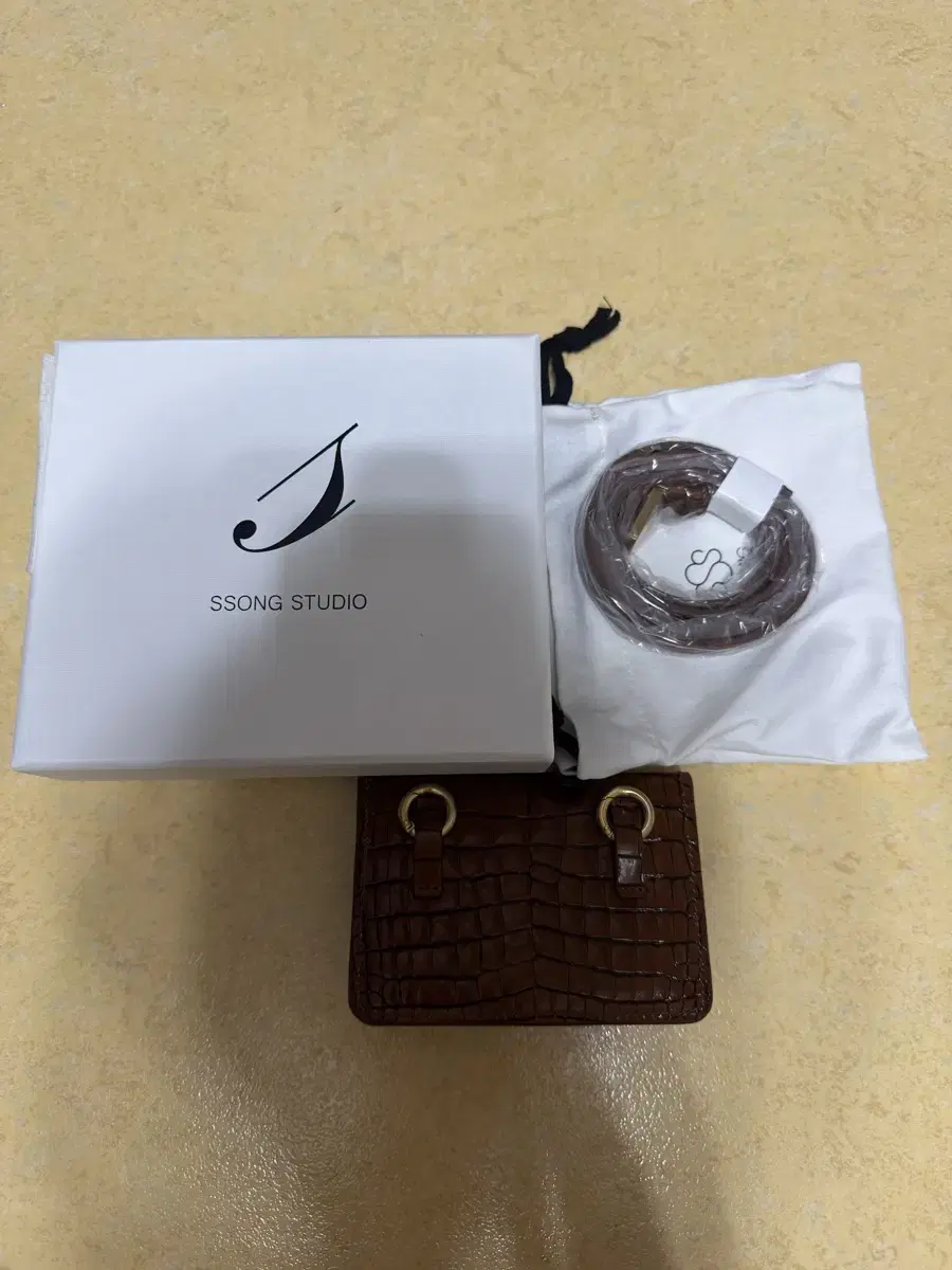 쏭스튜디오 Mini belt bag (croc brown)