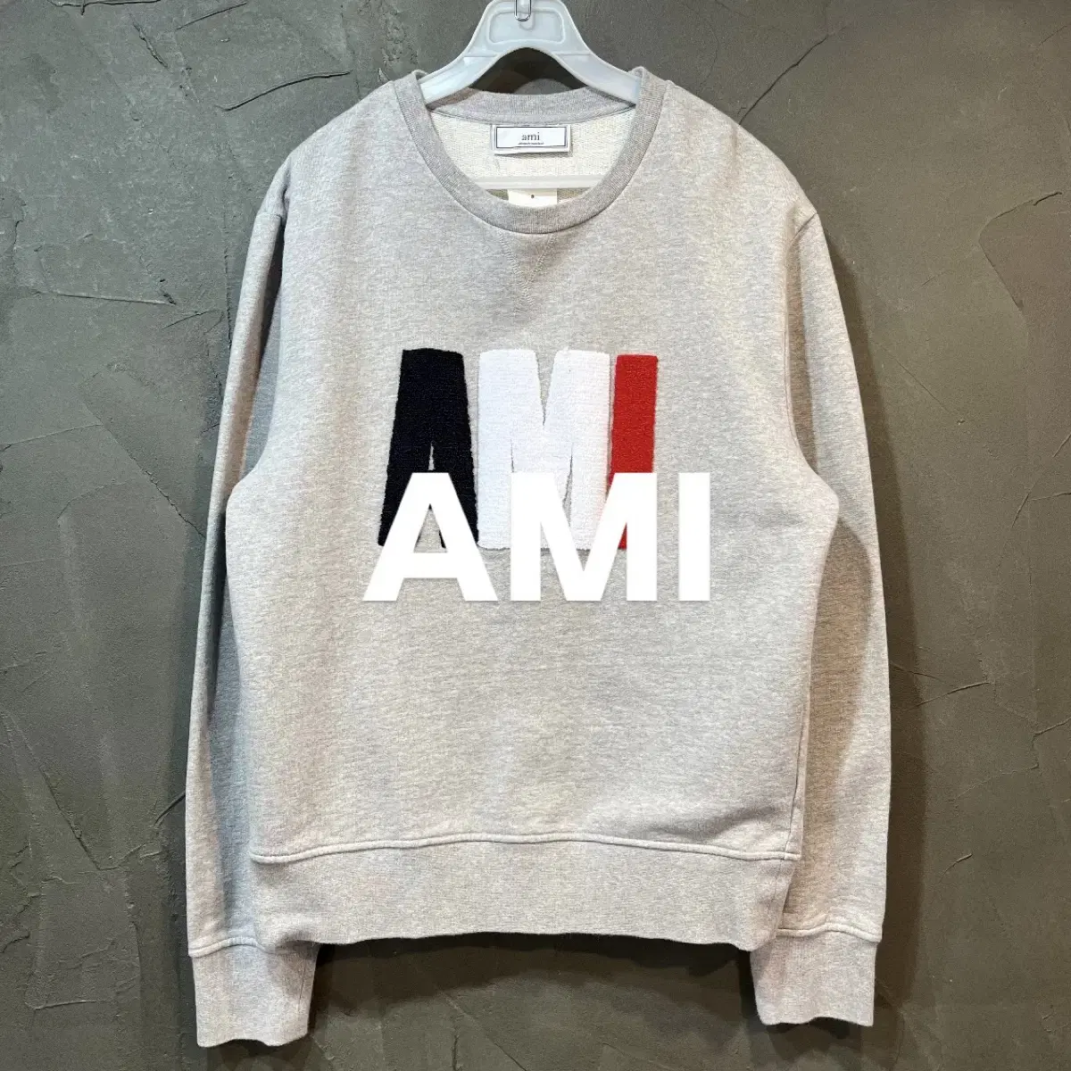 [L] AMI 아미 스웻 셔츠