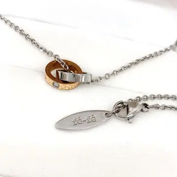 페페 목걸이 더블 링 다이아몬드