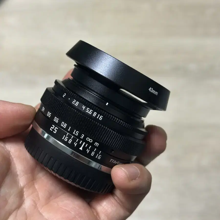 TTArtisan 25mm F2.0 FX 마운트 렌즈