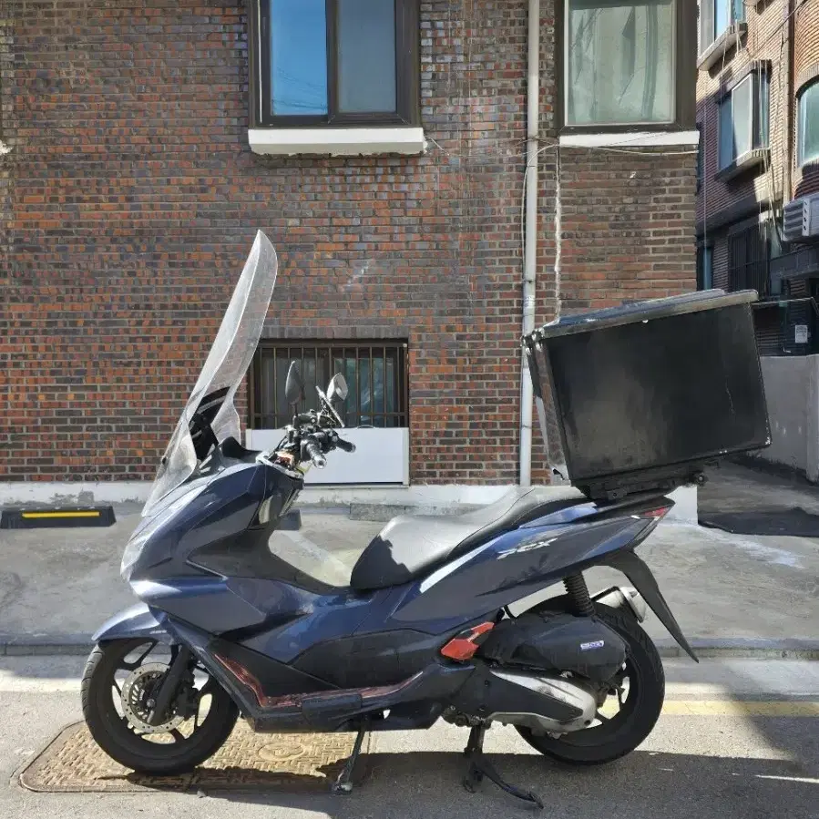 22년식 PCX125 ABS 배달세팅 팝니다