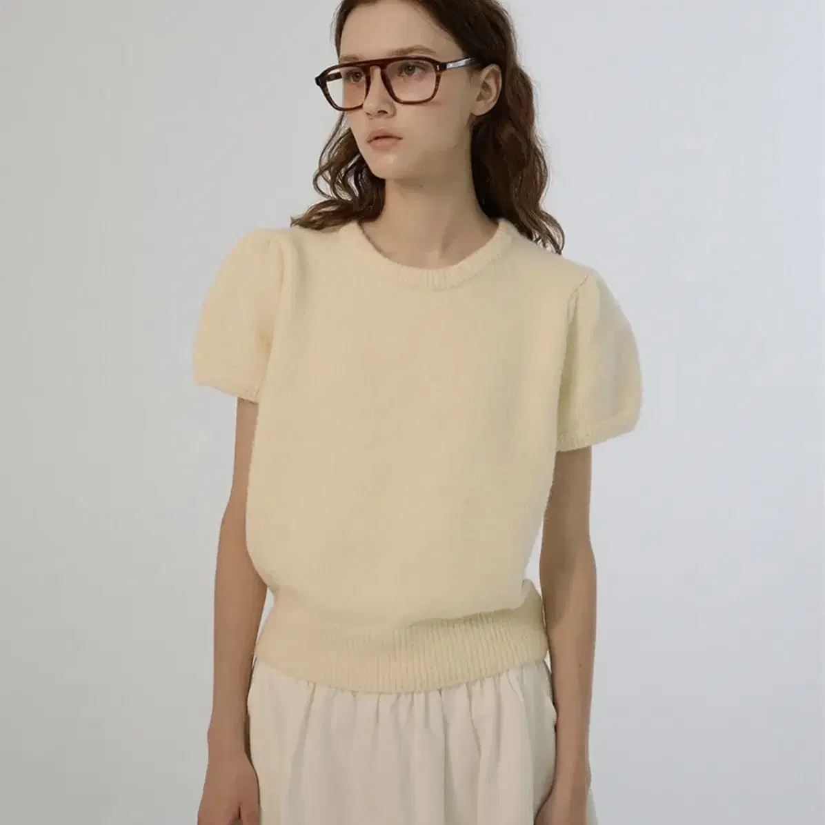 썸웨어버터 emma half puff knit - cream