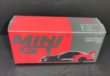 MINI GT 실비아(S15) LB-Super Silhouette