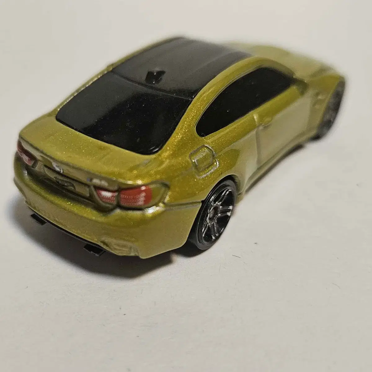 핫휠 BMW M4