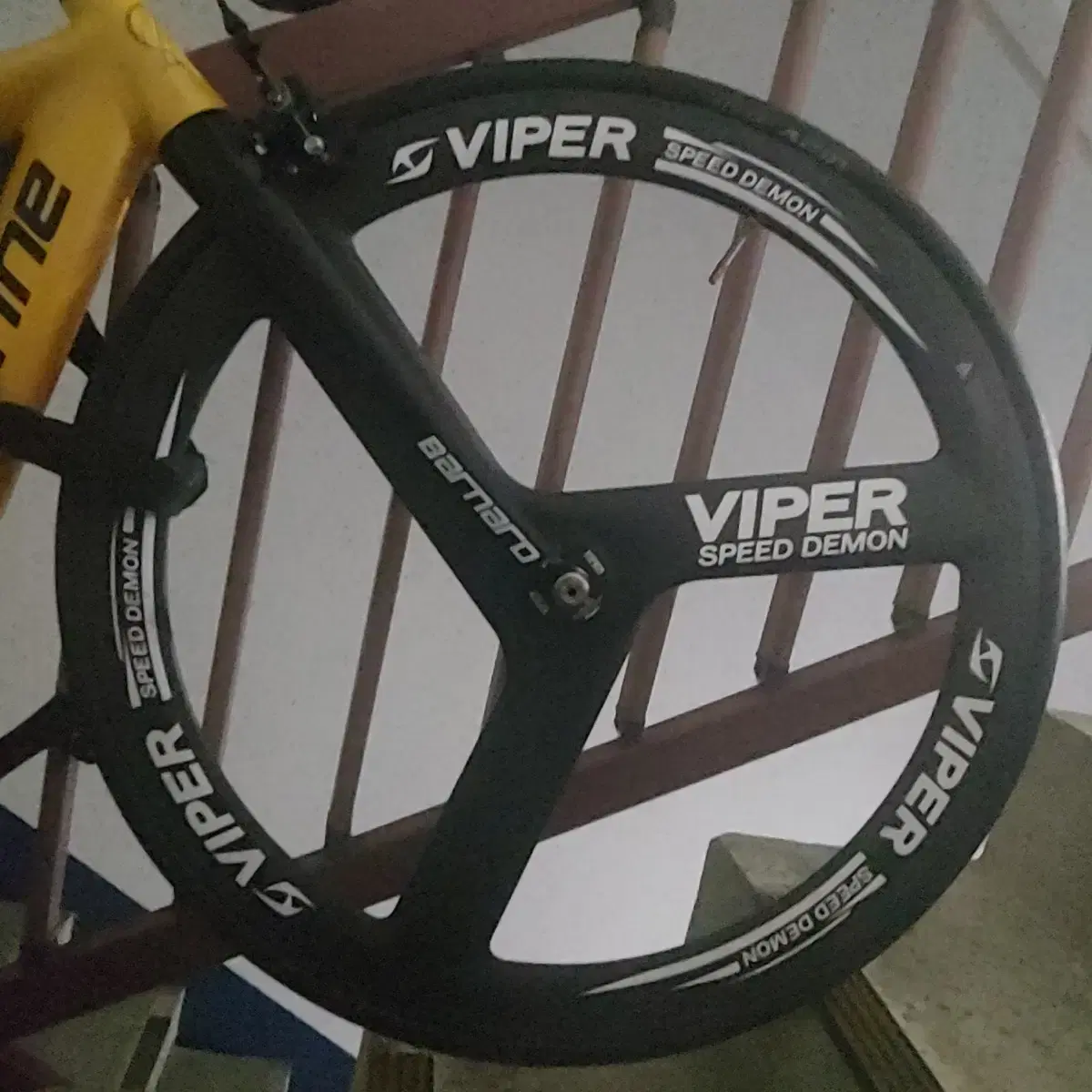 Viper 카본 삼발이 프론트 휠 교신