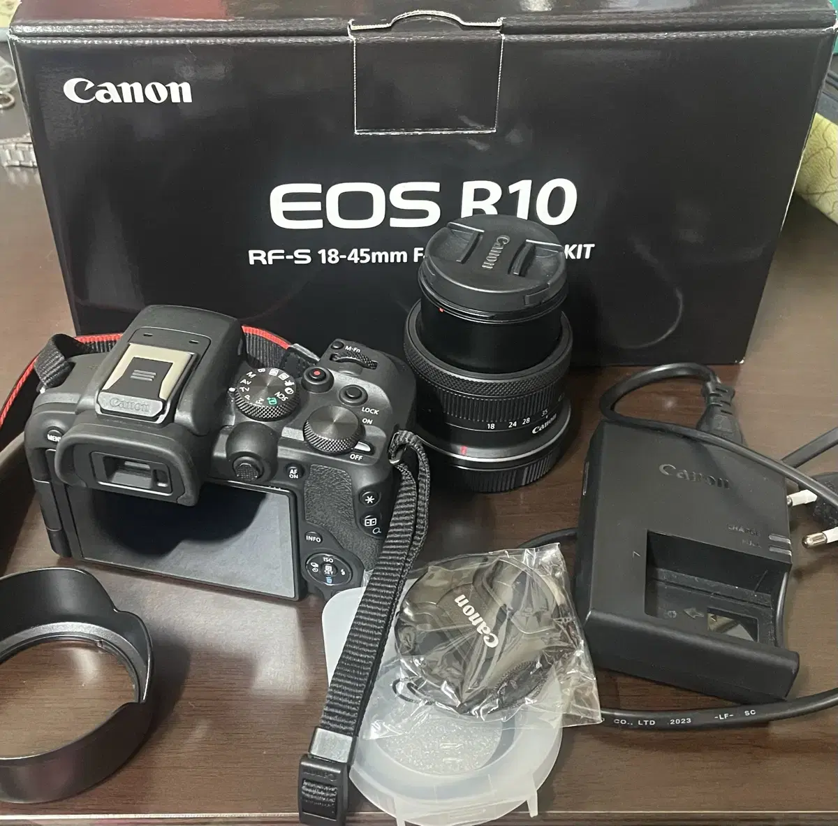 캐논 eos r10 EOS R10 18-45렌즈킷 박스o