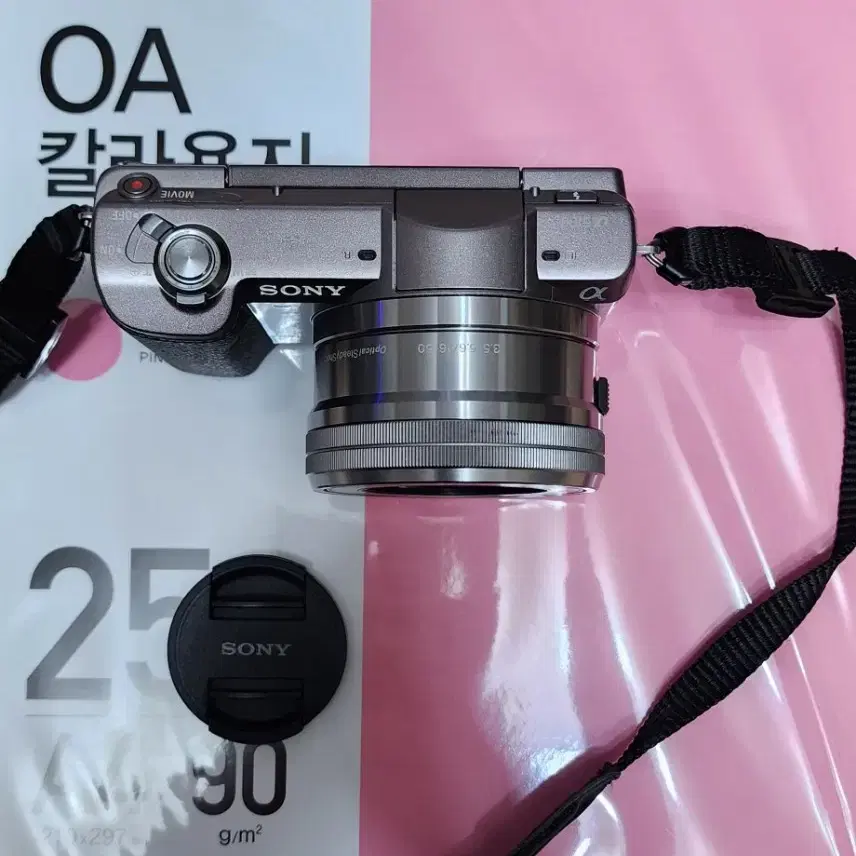 소니 카메라 a5100 과 16-50mm 렌즈팝니다.