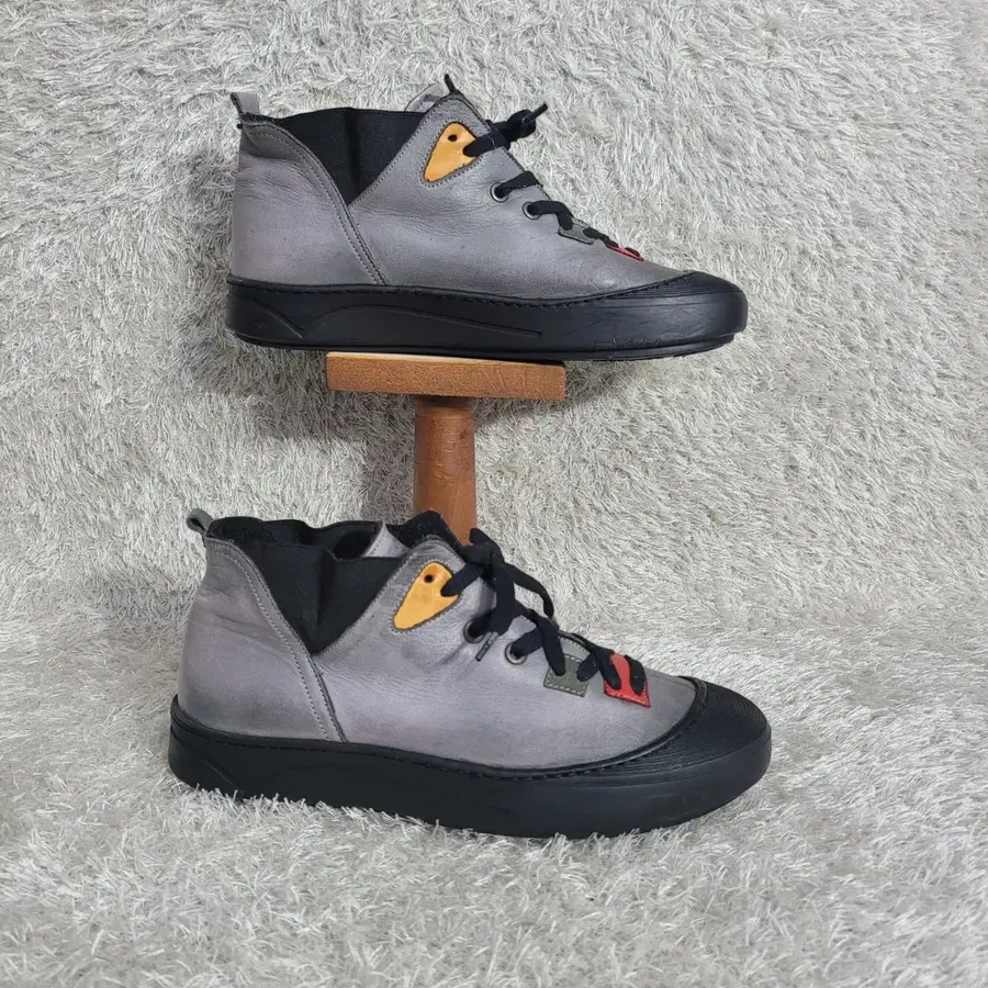 Product Details - 1
