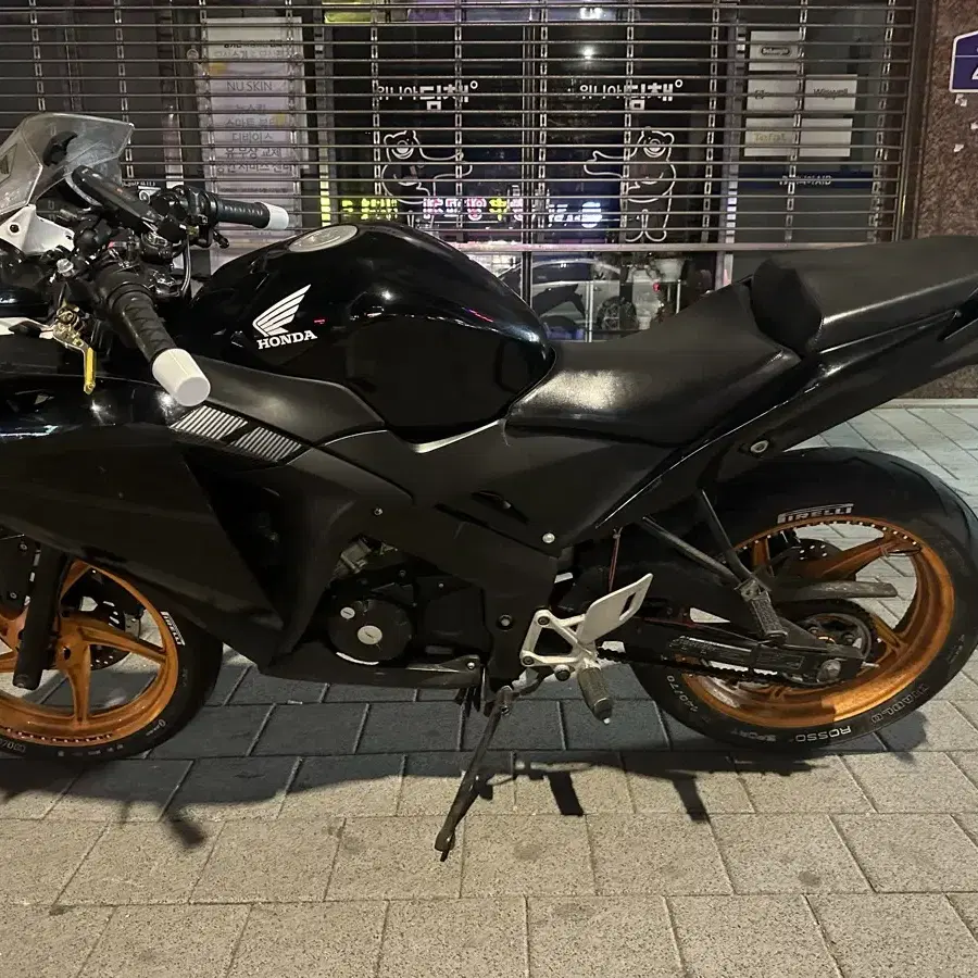 cbr125