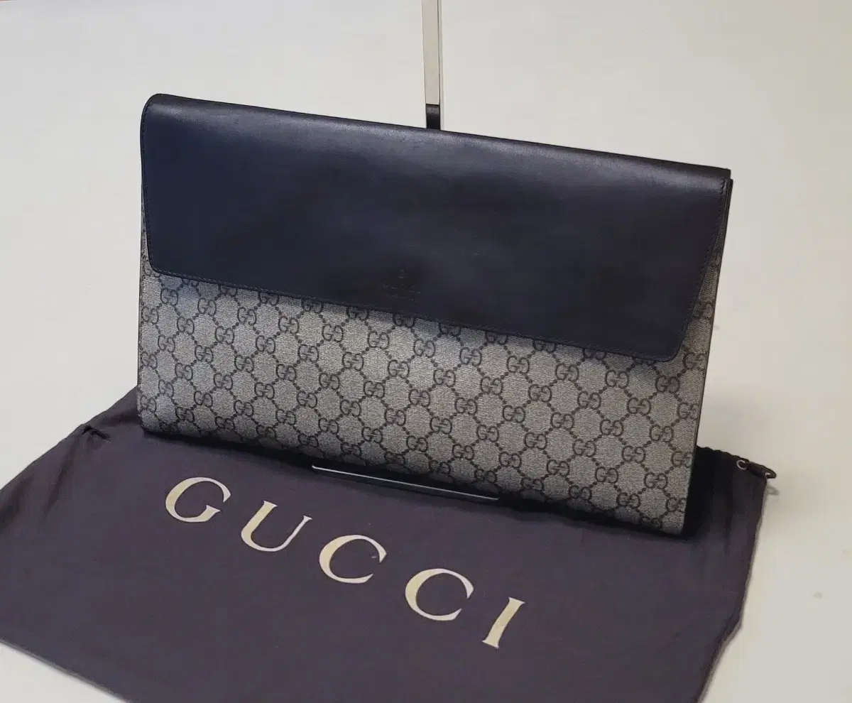 [정품] 구찌 GUCCI pvc 레더 클러치