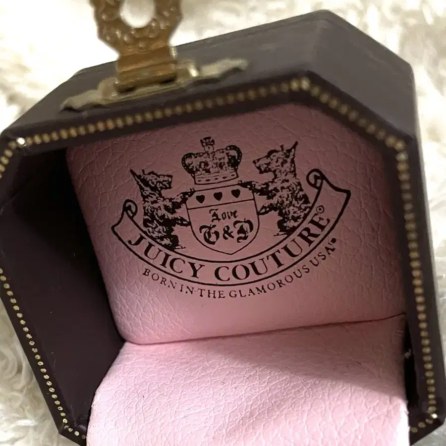 JUICY COUTURE 쥬시꾸뛰르 하트 귀걸이