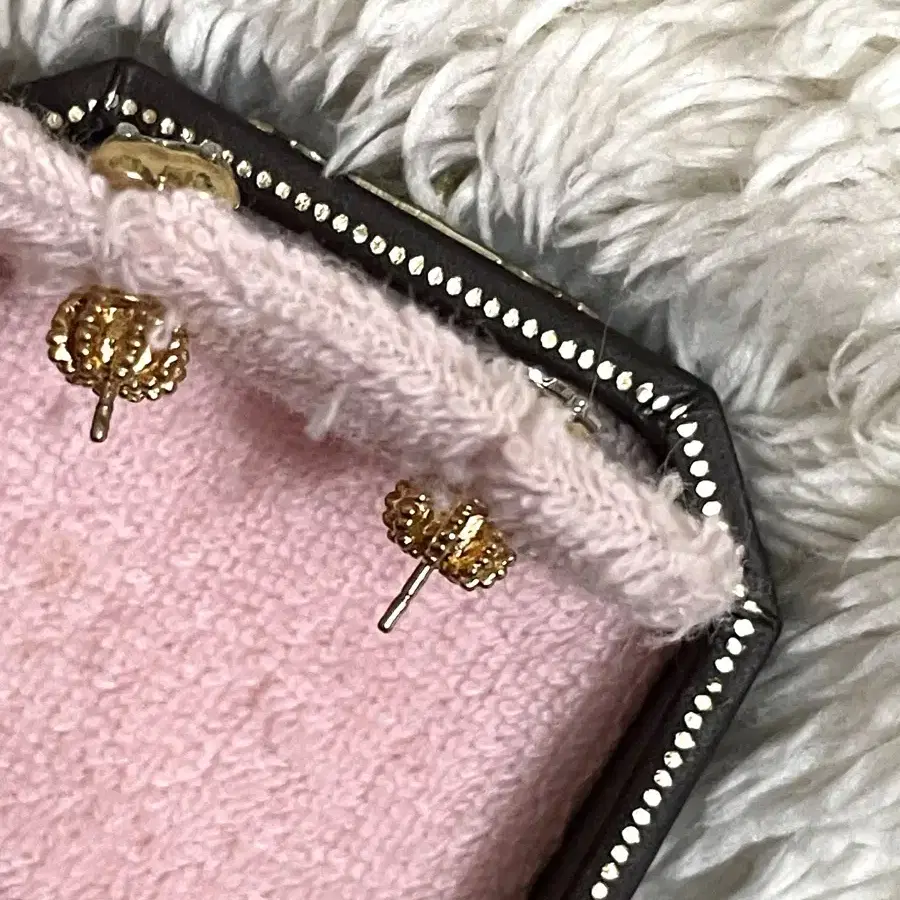 JUICY COUTURE 쥬시꾸뛰르 하트 귀걸이