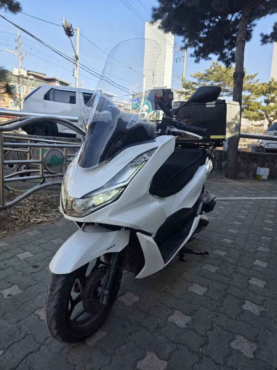 2024년식 ABS 전면블박  pcx125 팝니다