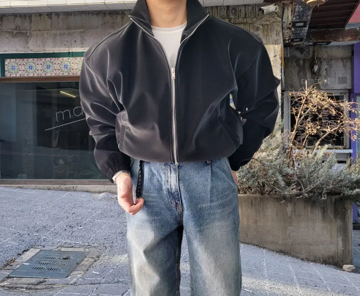 남자 하이넥 글로시 벨벳 크롭 어깡 집업 자켓