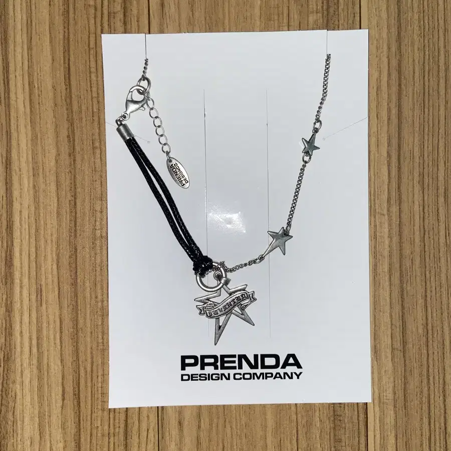 PRENDA STELLA CHARM NECKLACE프렌다스컬프터배드블러드